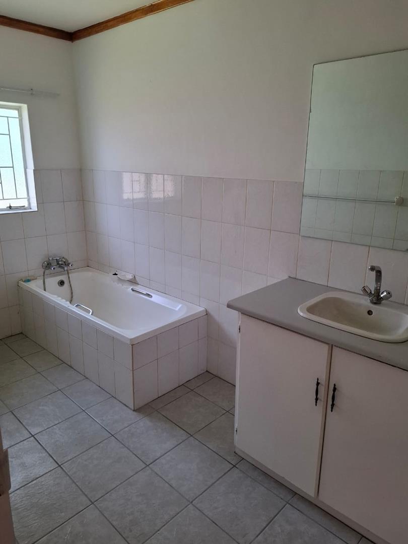 To Let 3 Bedroom Property for Rent in Barkly West Northern Cape